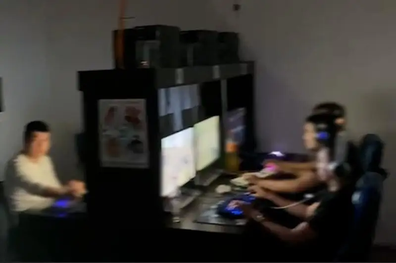 Около 150 нарушений карантина выявили туркестанские полицейские