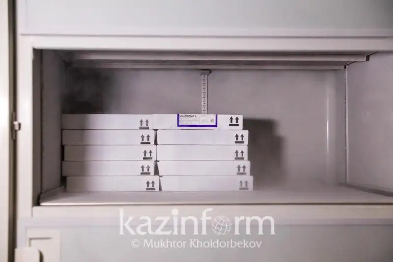 СҚО-ға Pfizer вакцинасы жеткізілді