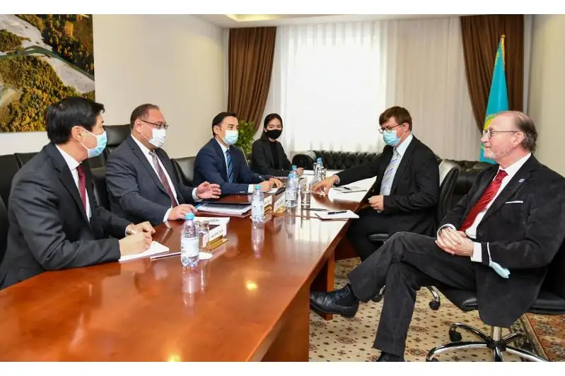 Замминистра иностранных дел РК встретился с председателем ПАСЕ