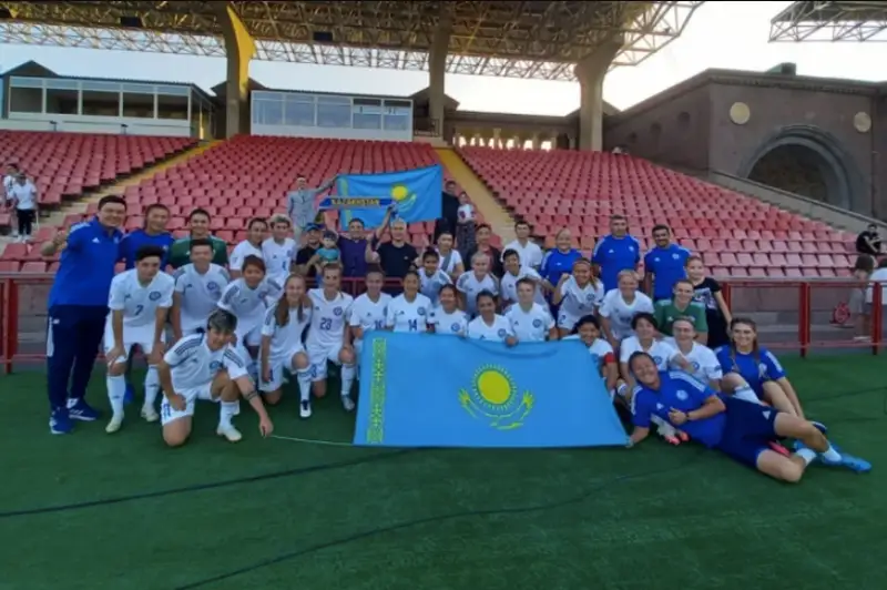 Женская сборная Казахстана по футболу одержала уверенную победу над Арменией в ответном товарищеском матче