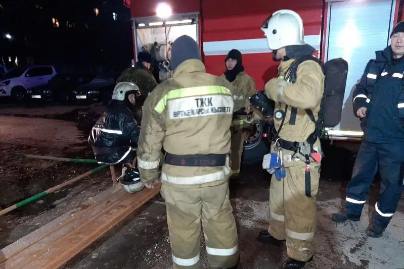 Женщину спасли из горевшей квартиры в Павлодарской области