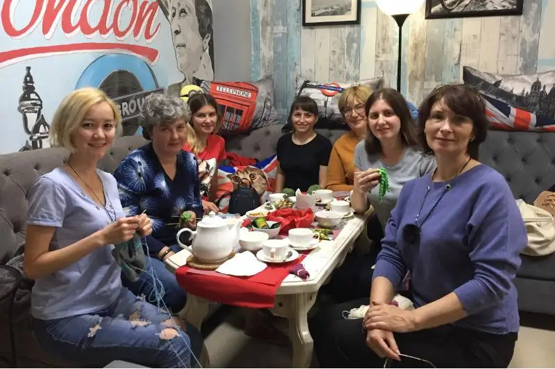 Shala týǵan sábılerge 1,3 myńǵa jýyq jyly kıim toqydyq - volonter