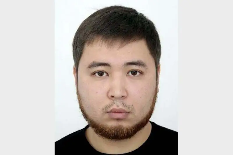 И бизнесмен, и следователь, и предприниматель: мошенник задержан в Алматы