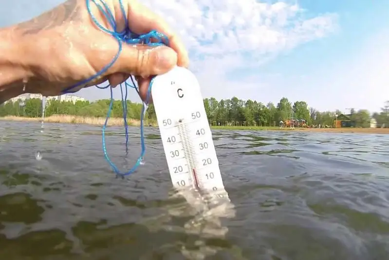О снижении температуры воды в водоемах предупредили жителей СКО