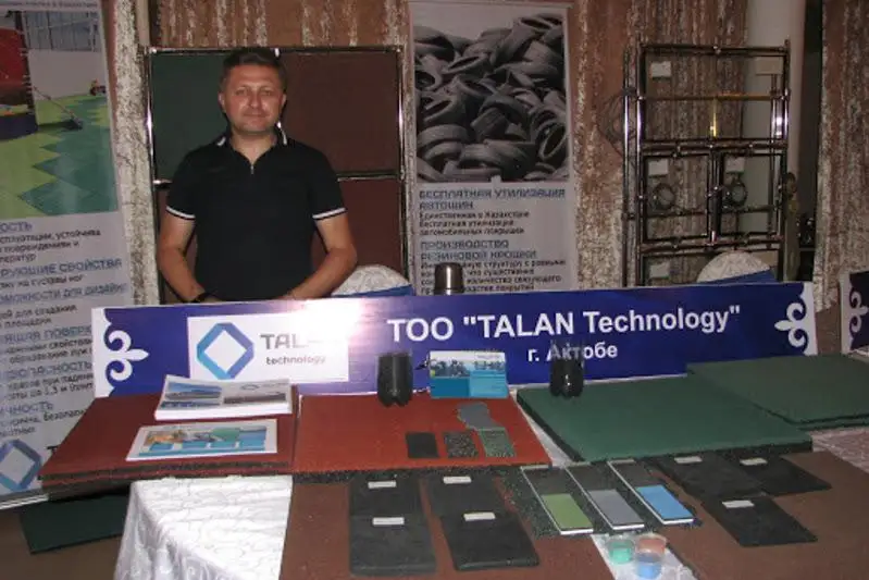 Более семи тонн автопокрышек переработала в искусственное покрытие актюбинская компания