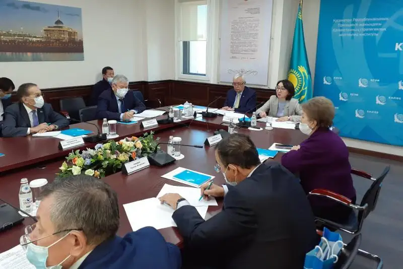 Достижения и перспективы развития общественных советов РК обсудили в Нур-Султане