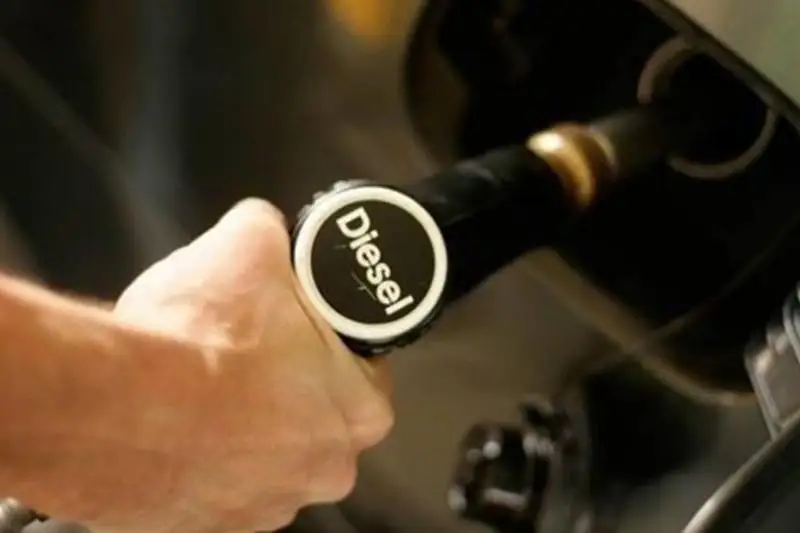 Дефицита дизельного топлива в Казахстане нет - эксперт