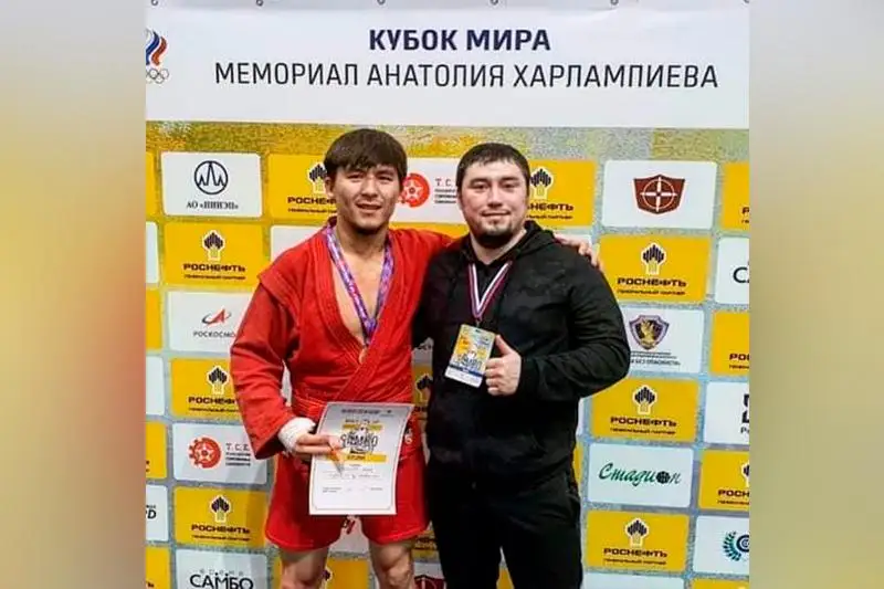 Атыраулық палуан самбодан әлем кубогінің иегері атанды