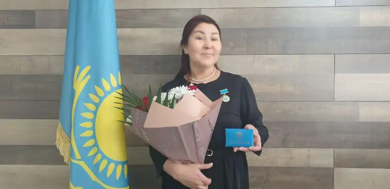 Отличником образования РК стала педагог музколледжа Павлодара