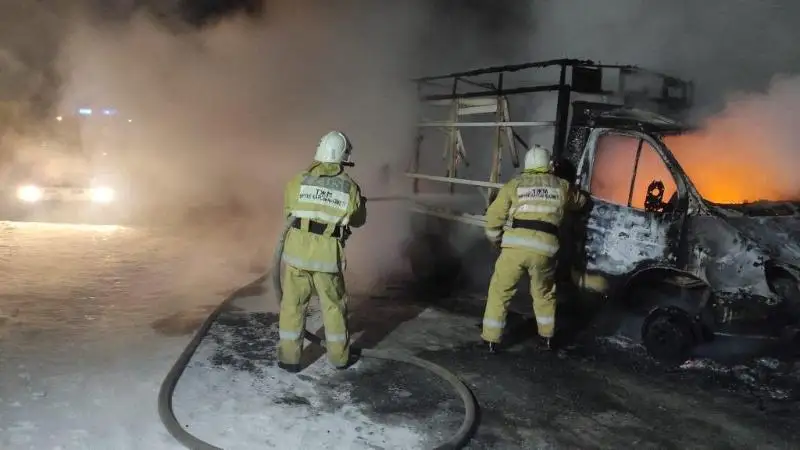 Девять пожаров потушили за сутки в ВКО