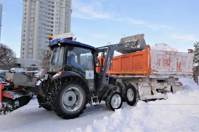 Почти 35 тысяч кубометров снега вывезли из столицы за сутки