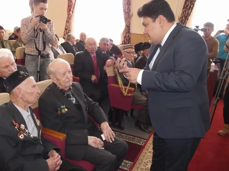 ветеранам