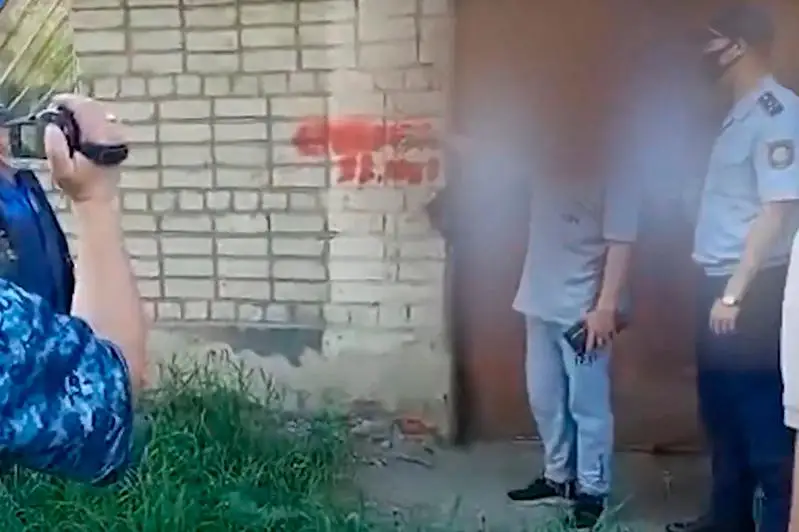 900 доз «синтетики» изъяли у закладчика в Усть-Каменогорске