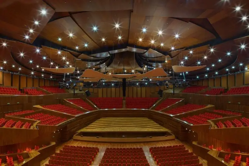 Қазақконцерт запускает новый проект «На сцене со звездой»