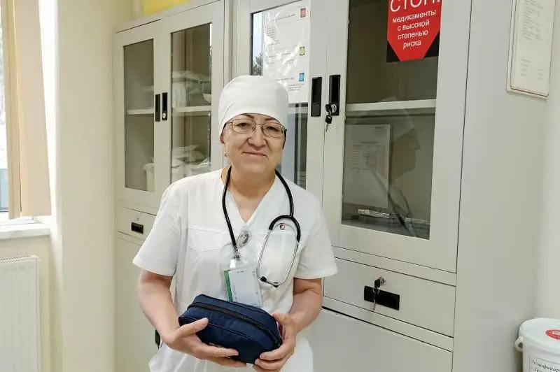 Несмотря на трудности, я не хотела менять профессию - медсестра из Алматы