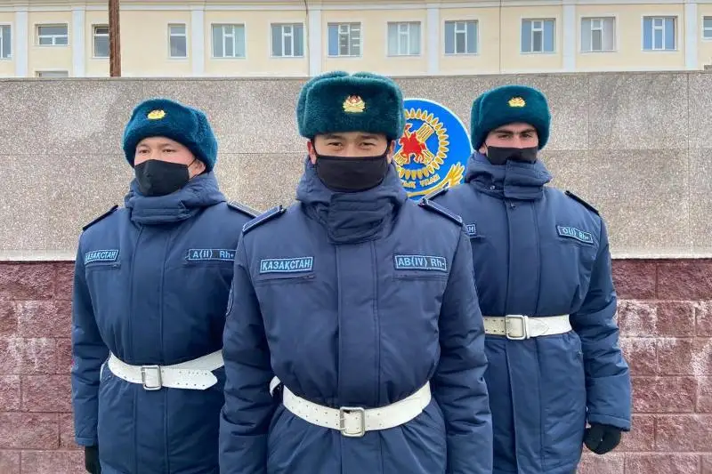 Гвардейцы нашли потерявшихся детей в Нур-Султане