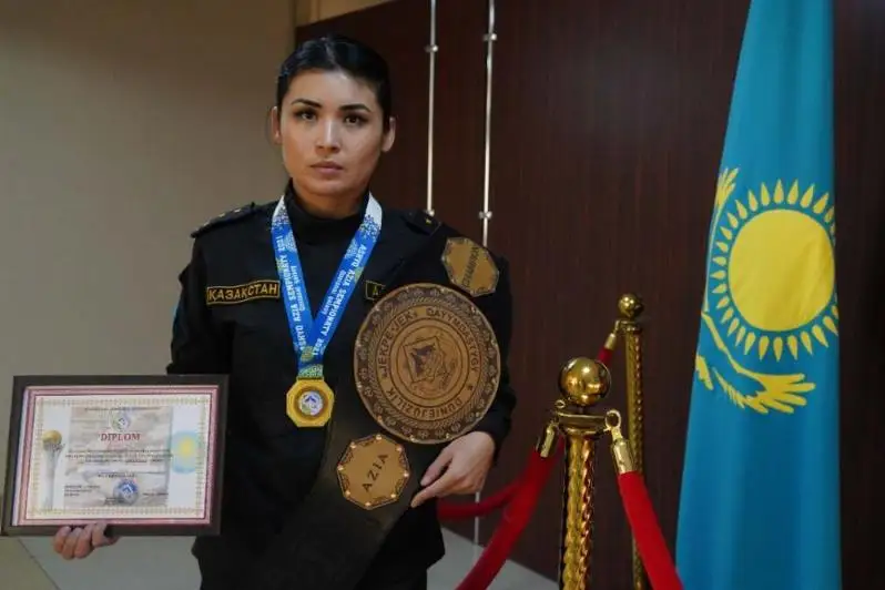 Костанайская девушка-полицейский стала победителем чемпионата Азии по единоборствам