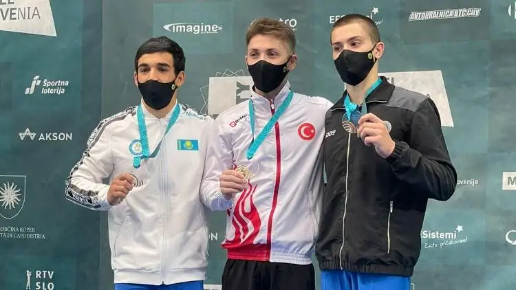 Казахстанский гимнаст стал вторым на этапе Кубка мира в Словении