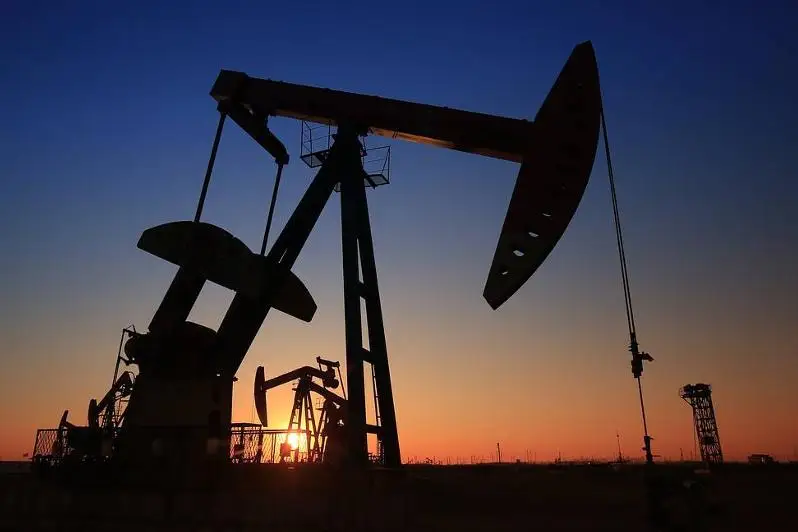 Цена нефти Brent превысила $79 за баррель впервые с октября 2018 года