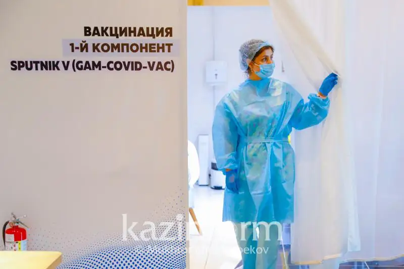 До 6 тысяч человек в сутки вакцинируется в Нур-Султане