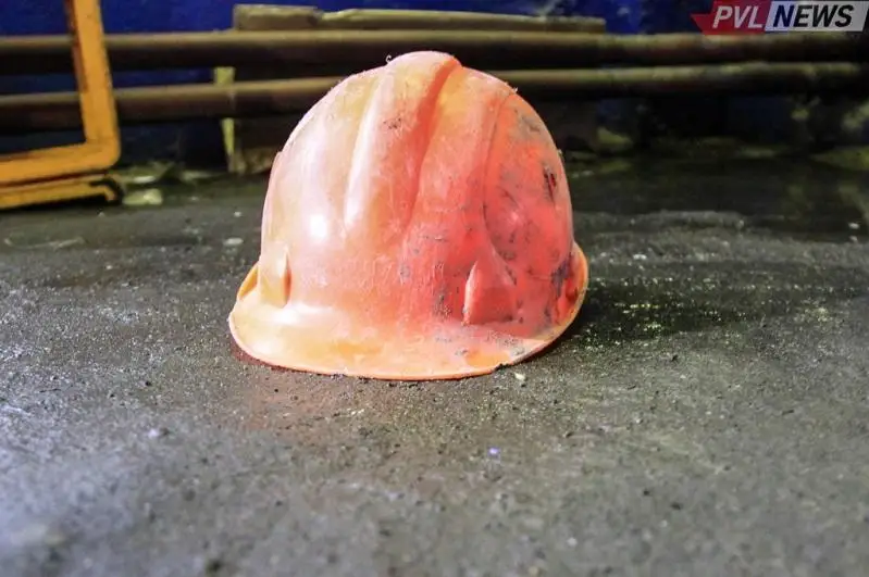 Рабочий травмировался на предприятии в Павлодаре