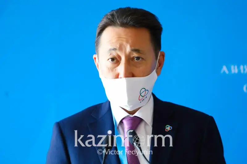 AÓІSShK Ǵulamalar keńesin onyń negizin qalaýshy basqarǵany durys - Qaırat Sarybaı