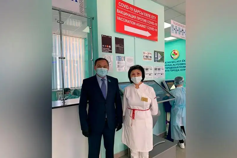 Ахылбек Куришбаев: Всем желающим важно предоставить возможность получить прививку без очередей