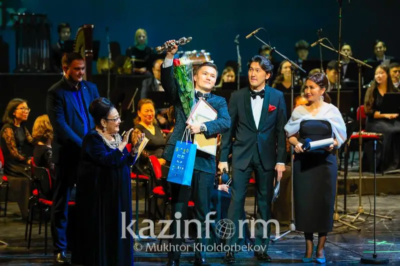 Казахстанец стал обладателем гран-при ХI Международного конкурса вокалистов Бибигуль Тулегеновой
