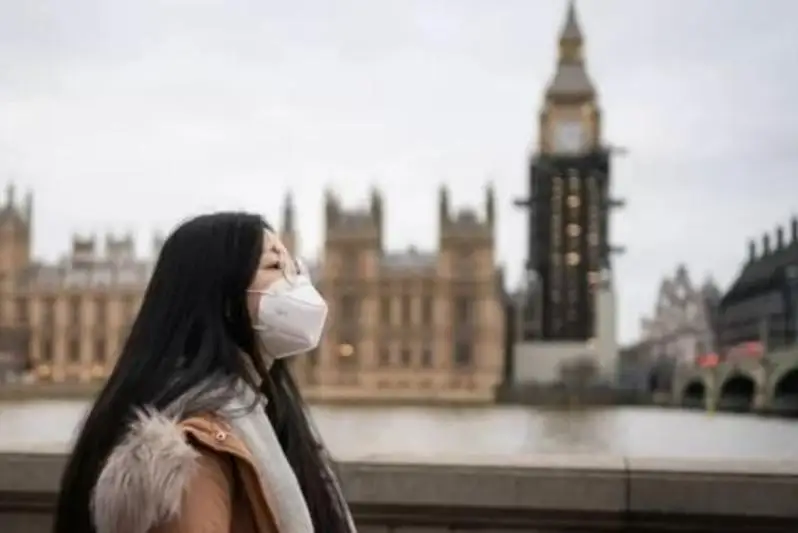 Коронавирус: Лондон объявил ЧС из-за «Омикрона», Нидерланды ввели жесткий локдаун