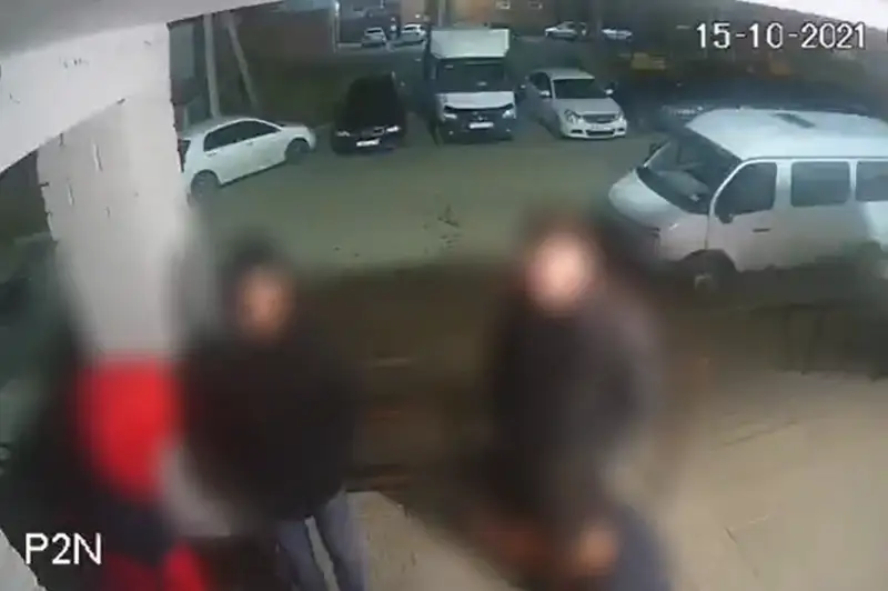 Ломать камеры видеонаблюдения в подъездах стали жители Павлодара