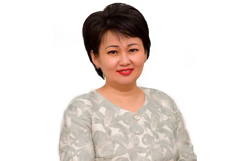 Современный учитель постоянно стремится к саморазвитию - директор школы