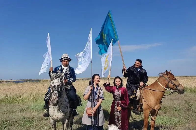 Конная экспедиция стартовала в Акмолинской области