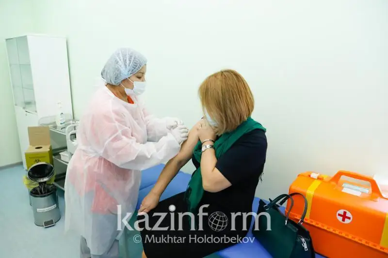 Более 150 тысяч жителей Жамбылской области уже вакцинировались