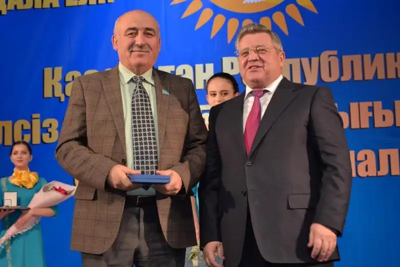 В стране начинаются демократические преобразования - Алексей Джейранов