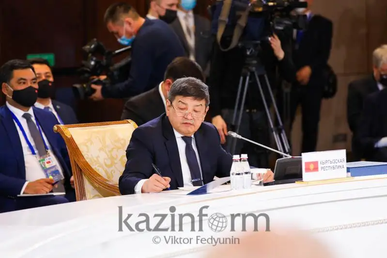 Насколько выросли показатели стран ЕАЭС в 2021 году