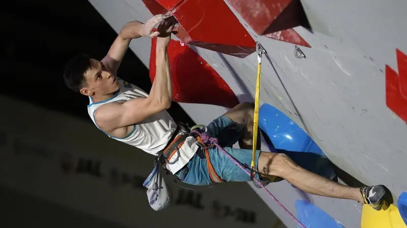 Спортивное скалолазание: на Олимпиаде-2020 стартует Ришат Хайбуллин