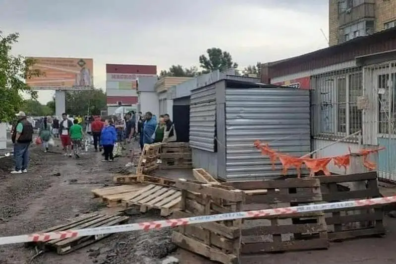Қарағанды базарындағы өлім оқиғалары: Ер адам ток соғудан көз жұмған