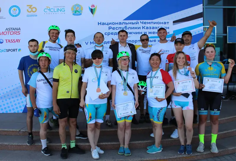 Petropavlda velosporttan respýblıkalyq jarystar ótip jatyr