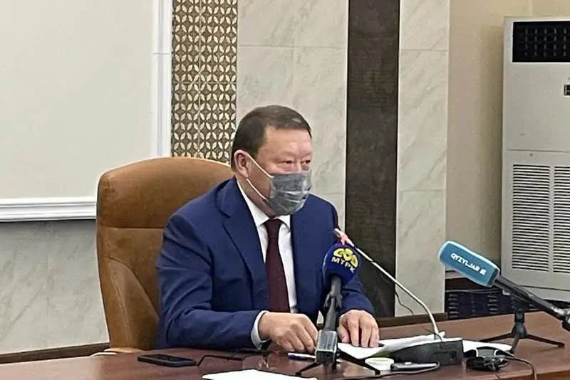 Аким СКО: 50 млн тенге будут экономить аграрии на покупке комбайна