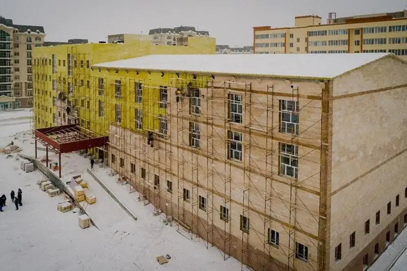 Поликлинику и лечебно-реабилитационный центр строят в столице