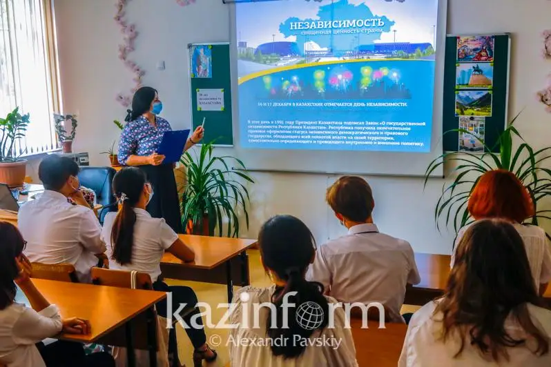 Сколько школьников заболели КВИ с начала сентября в Алматинской области