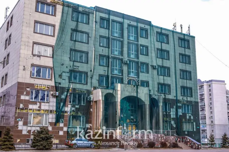 Алматыда зардап шеккен ғимараттарды жөндеу және қалпына келтіру жұмыстары жүріп жатыр