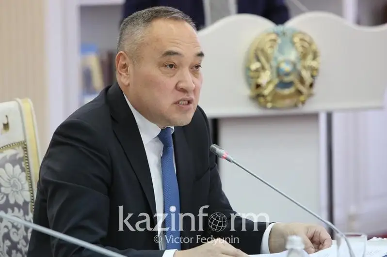 Мажилисмен выразил недовольство качеством сотовой связи