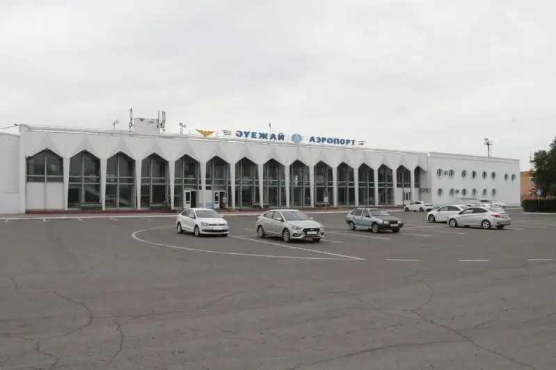 Орал әуежайына Мәншүк Мәметованың есімін беру ұсынылды