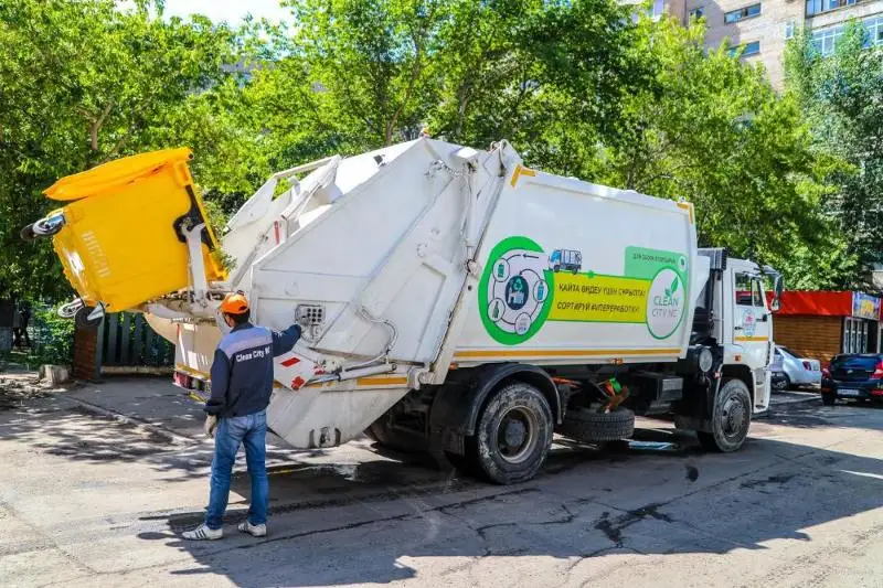 Свыше четырех тысяч тонн отходов вывезено за неделю в Нур-Султане
