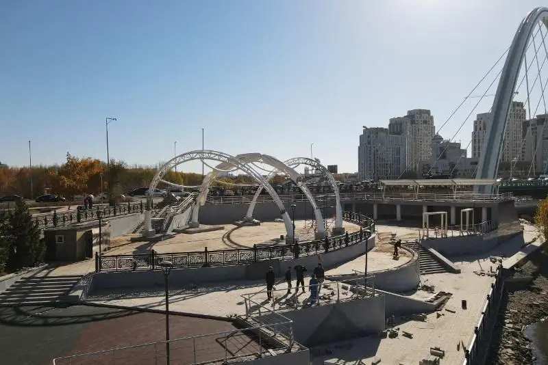 Новое общественное пространство благоустраивают в Нур-Султане