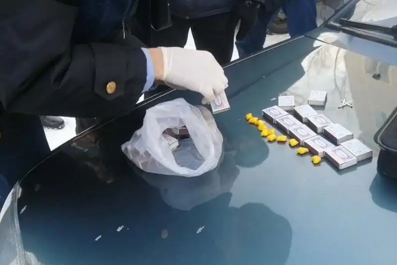 Ликвидирован канал поставки синтетических наркотиков в столицу