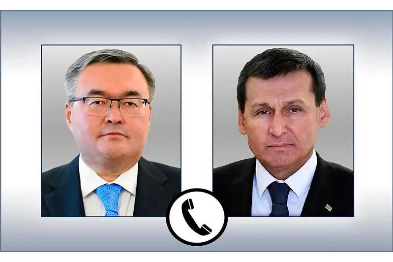 Qazaqstan men Túrikmenstan SІM basshylary telefon arqyly sóılesti