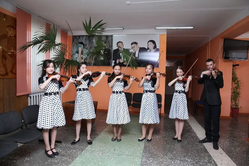 Нұрғиса Тілендиев