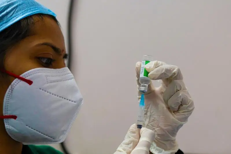 ВОЗ рекомендовала к применению в экстренных ситуациях восьмую вакцину от COVID-19